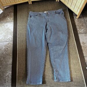 Universal Thread conductor stripe, denim boyfriend jeans size 18 W